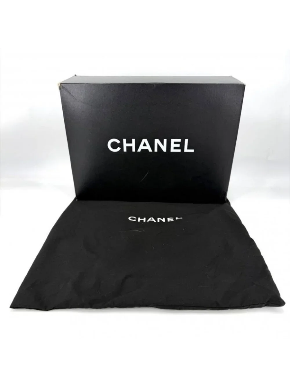 ★SOLD★ Chanel Handbag Quilted Medallion Tote CC Logo Shoulder Caviar Leather - Picture 11 of 14